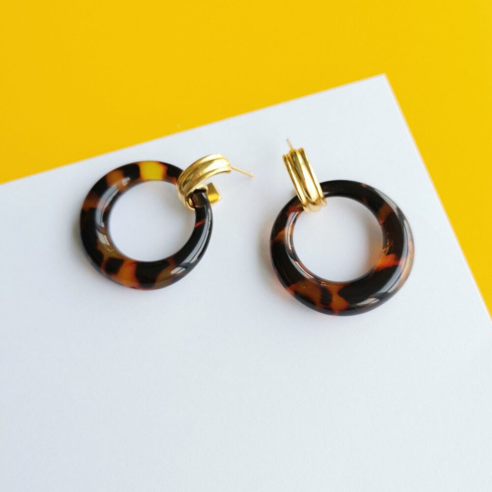 Madison Gold Tortoiseshell Doorknocker Earrings by Julie Vos